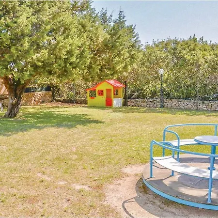 2 Beds In Marinella Just 200 Mt From The Apartmán Golfo Aranci