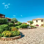 2 Beds In Marinella Just 200 Mt From The Lejlighed