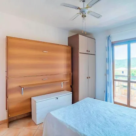 2 Beds In Marinella Just 200 Mt From The * 阿兰奇湾城