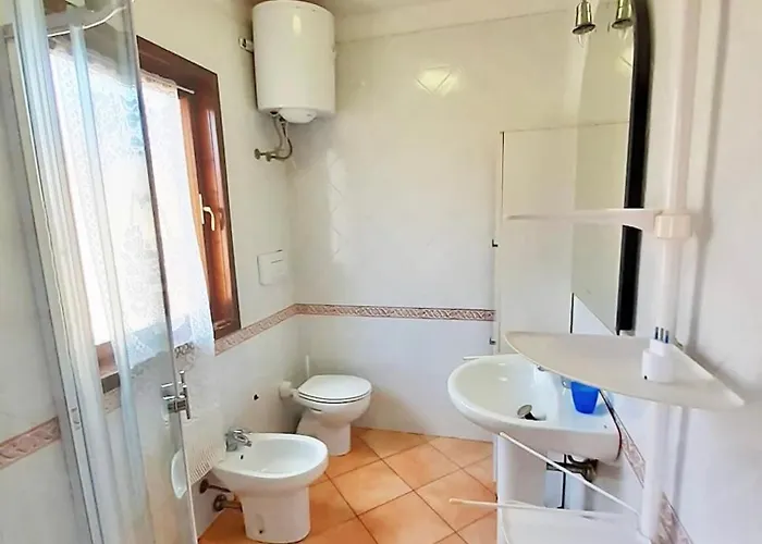 2 Beds In Marinella Just 200 Mt From The * 阿兰奇湾城